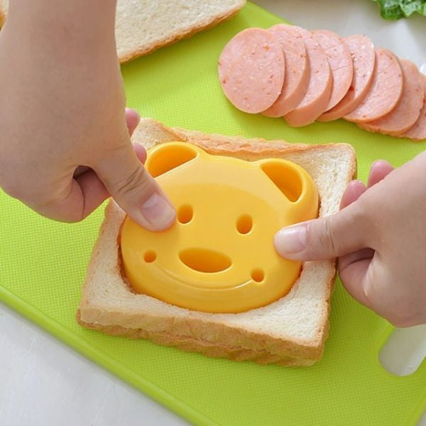 Mackó alakú szendvicskészítő forma gyermekeknek