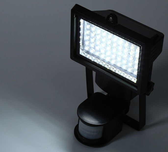 60 LED-es mozgásérzékelős, napelemes lámpa