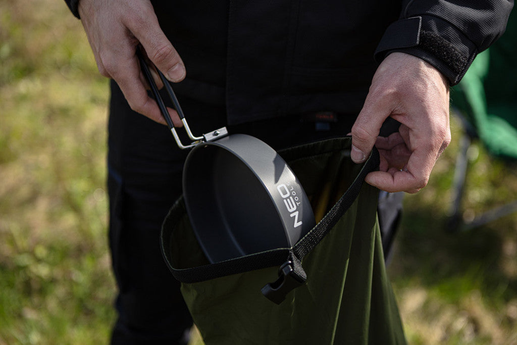 NEO TOOLS Vizálló túrazsák, 5 l 63-169