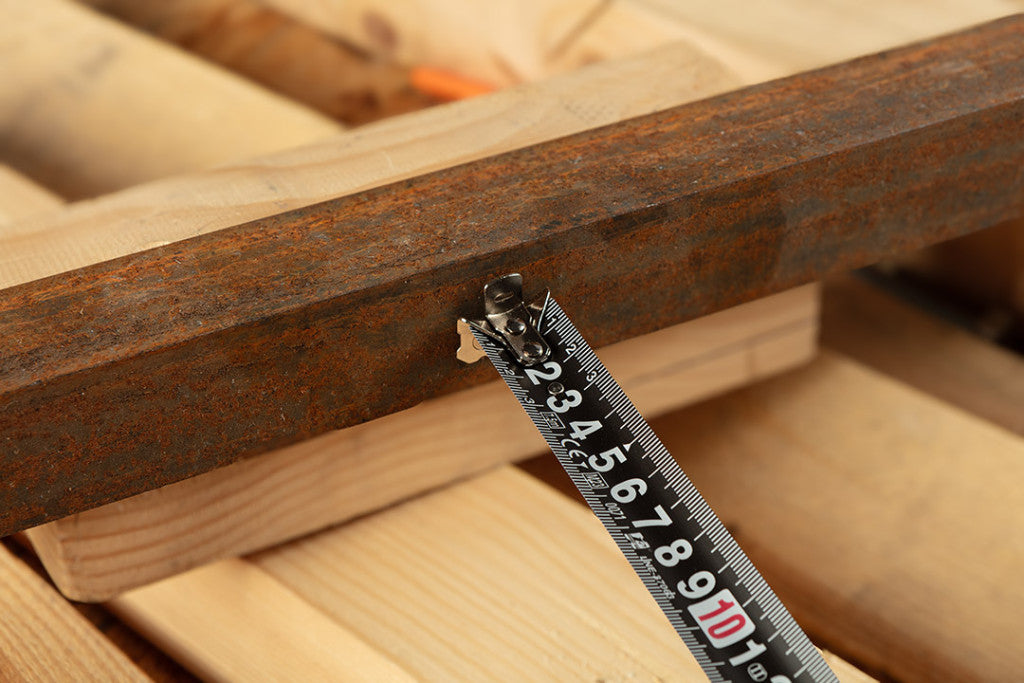 NEO TOOLS Mérőszalag, 7,5m/25mm, erősített rugós, acél, fekete szalag fehér nagyított skálával, mágneses, autostop+rögzítő 67-244
