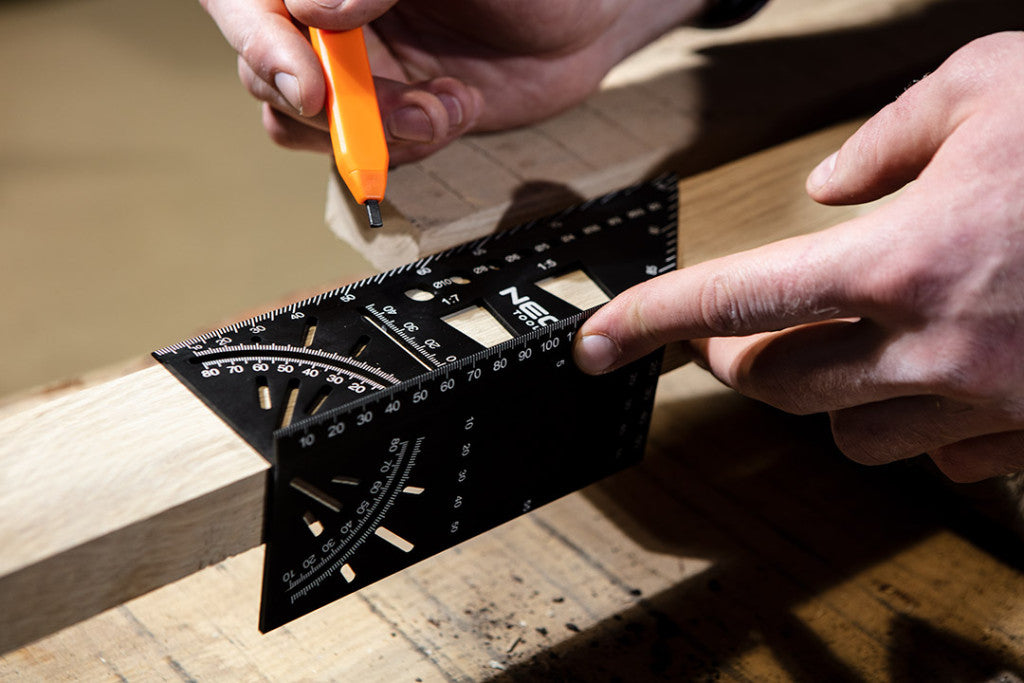NEO TOOLS Jelölő sablon 3D, derékszög, vonalzó, szögmérő, alumíniumötvözet 72-115