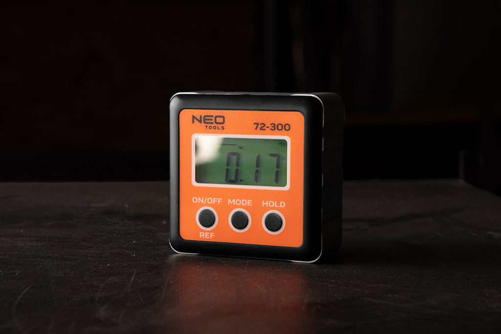 NEO TOOLS Digitális szögmérő és dőlésmérő 72-300