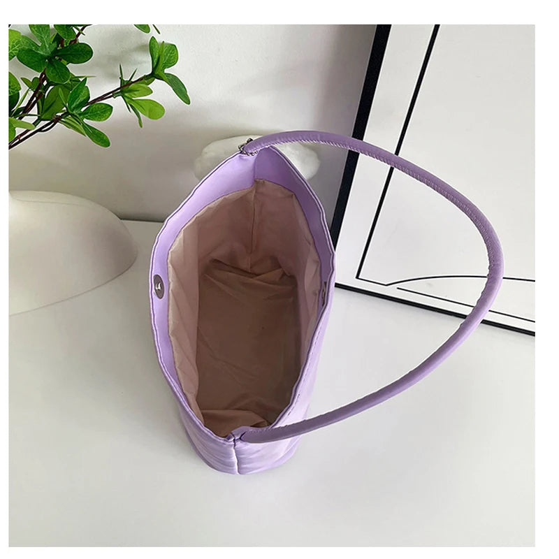 Kézitáska - Nejlon vödör táska hónaljra - Ajándéktáska - Koreai niche dizájn - Születésnapi ajándéktáska - Feliratos női táska