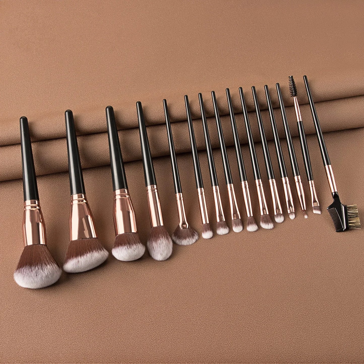 Sminkecset készlet, 15 db-os arc- és szemsminkecset készlet – alapozó púder pirosító ecset, szemhéjfesték szemceruza szemöldök ecset, highlighter ecset