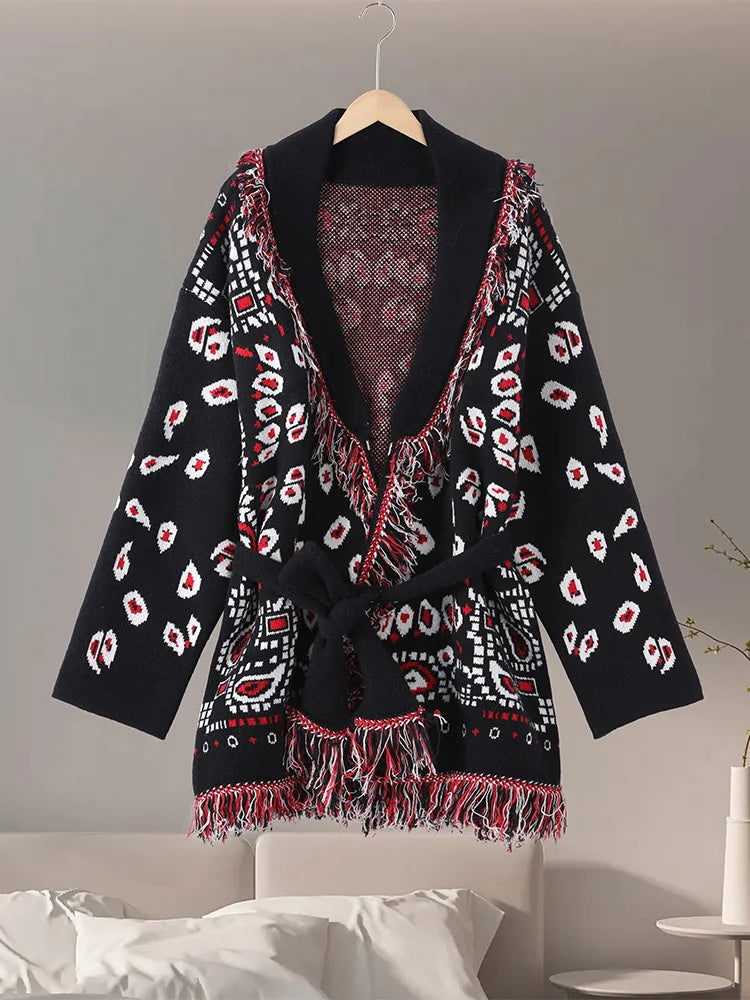 2026 Tavaszi bojtos kötött jacquard női kardigánok laza patchwork V-nyakú hosszú ujjú vastag meleg pulóver női új kötöttáru