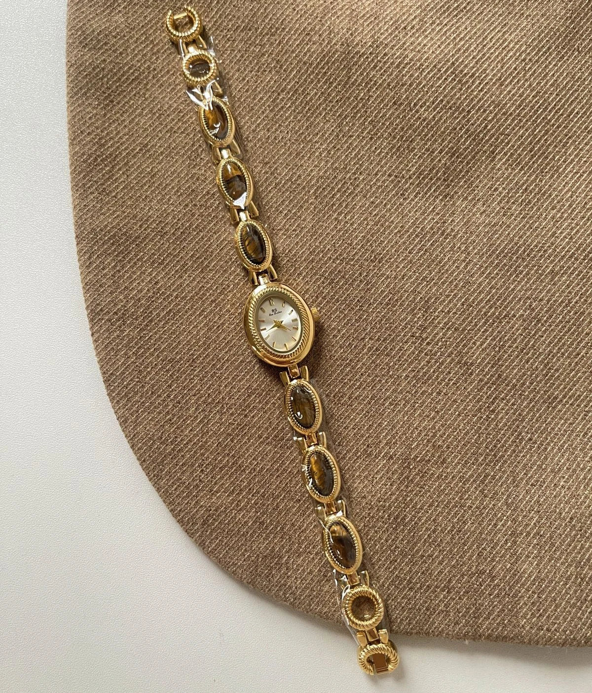 Luxus órák nőknek, elegáns, zöld ékszerek, jade kvarc karkötő, ajándék nőknek, divatos női ruhaóra