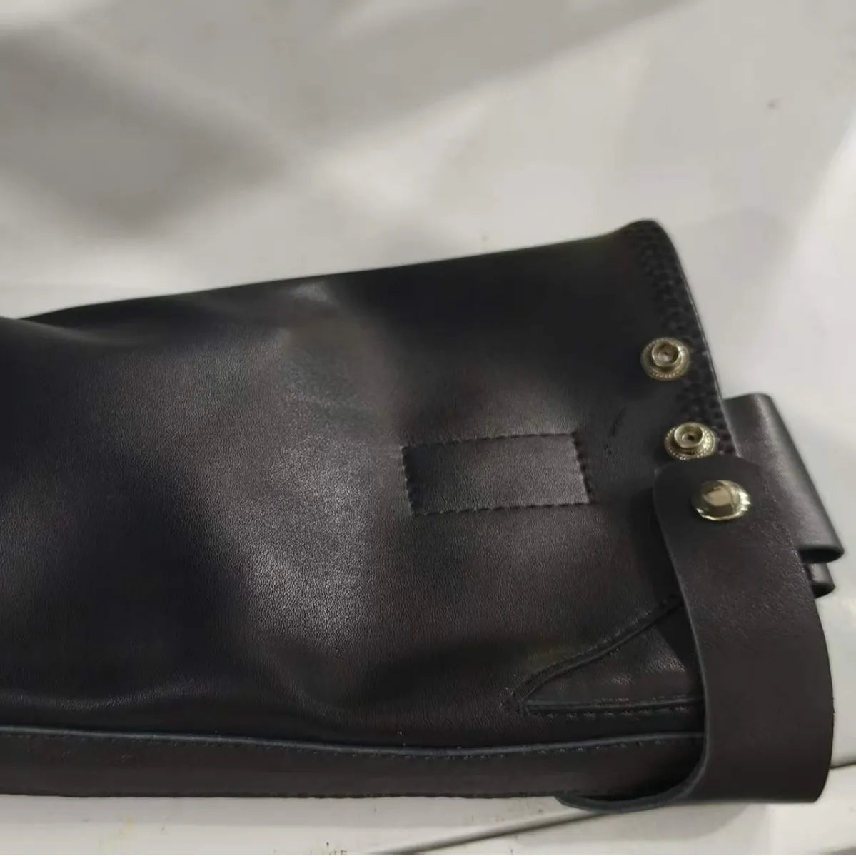 Női térdig érő luxus vintage divatos designer fekete csizma, valódi bőr