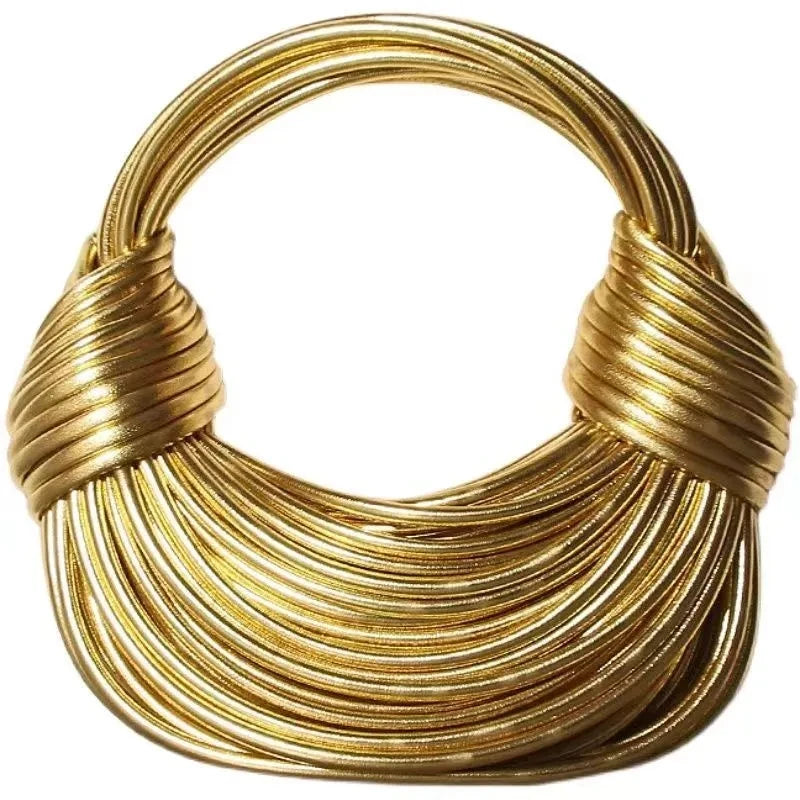 Női kézitáskák 2025 új arany luxus designer márka kézzel szőtt tésztatáskák kötél csomózott húzott hobo ezüst estélyi clutch sikkes