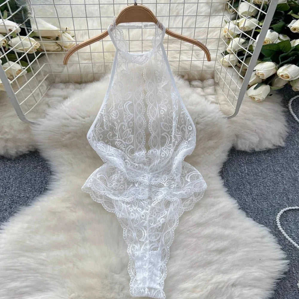 Szexi csipkepántos, erotikus fehérnemű, catsuit