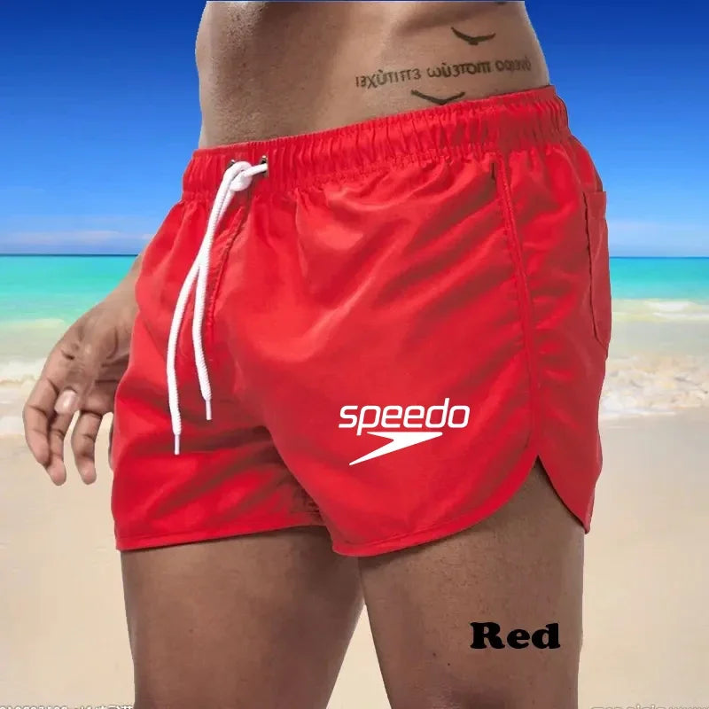 Szexi férfi fürdőruha strand úszónadrág szörfdeszkához
