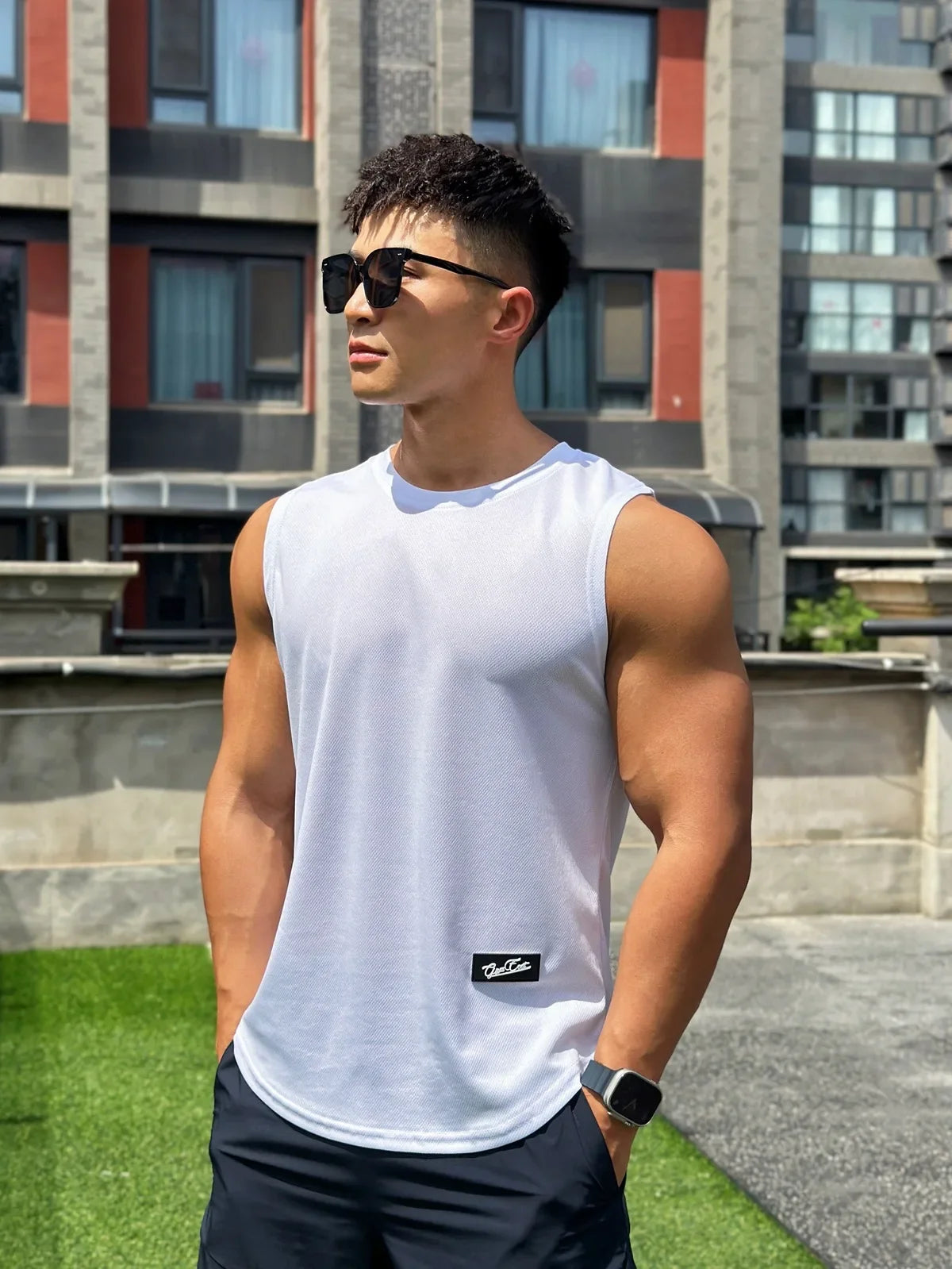 2025 Nyári Új Trend Férfi Tank Top Hálós  Sport Fitness  Ujjatlan Gyorsan Száraz