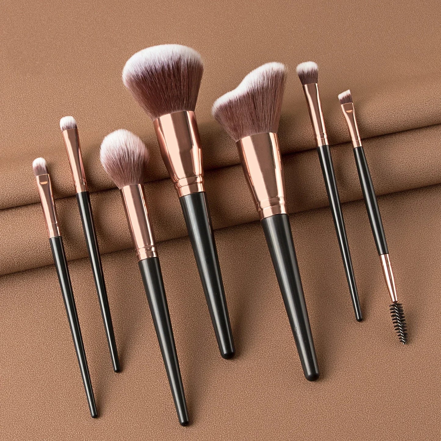 Sminkecset készlet, 15 db-os arc- és szemsminkecset készlet – alapozó púder pirosító ecset, szemhéjfesték szemceruza szemöldök ecset, highlighter ecset