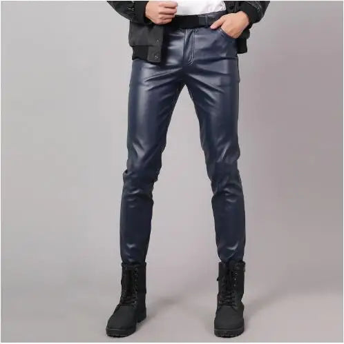 2026 új férfi bőr nadrágok divatos vékony PU nadrágok piros kék fekete szürke fehér pantalones hombre