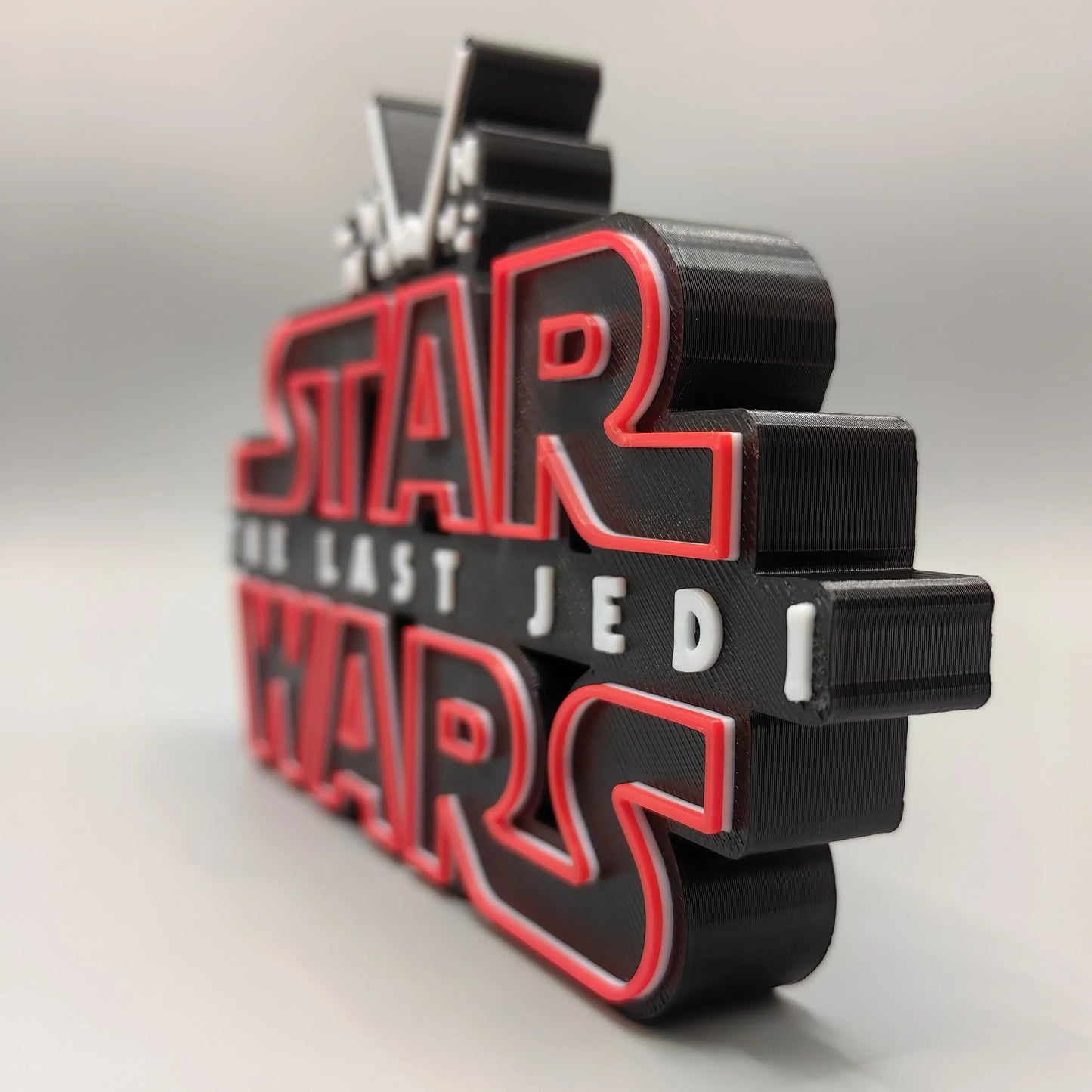 ÚJ Stock 3D nyomtatású Star Wars filmsorozat Star Wars logó sztereoszkopikus betűtípus álló tábla névtábla modell játékok gyűjtemény ajándék