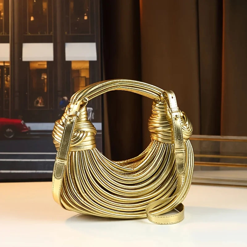 Női kézitáskák 2025 új arany luxus designer márka kézzel szőtt tésztatáskák kötél csomózott húzott hobo ezüst estélyi clutch sikkes