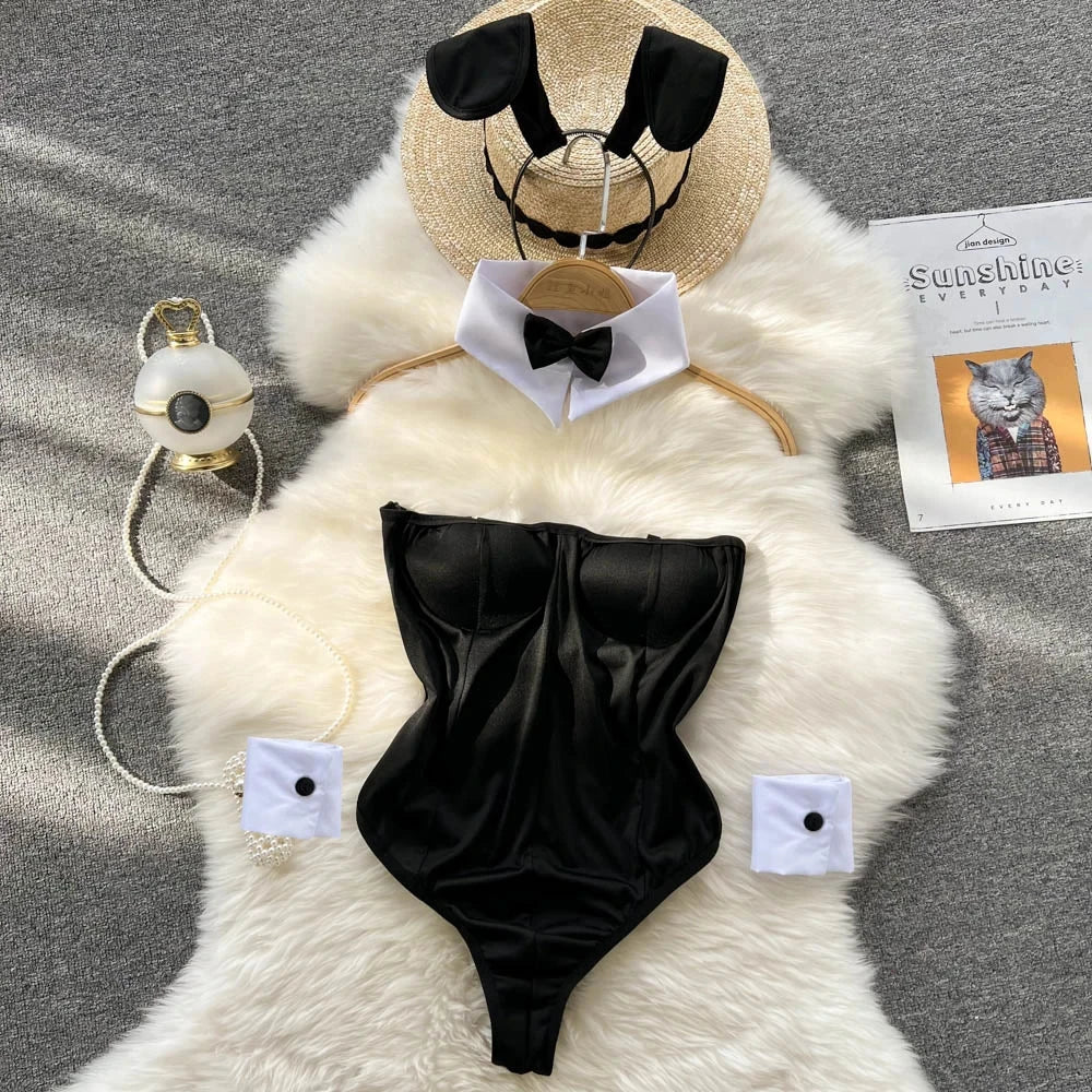 Piros karácsonyi cosplay nyúl lány jumpsuit szexi fehérnemű öv női új ruházat hétköznapi hát nélküli üreges fűzős body