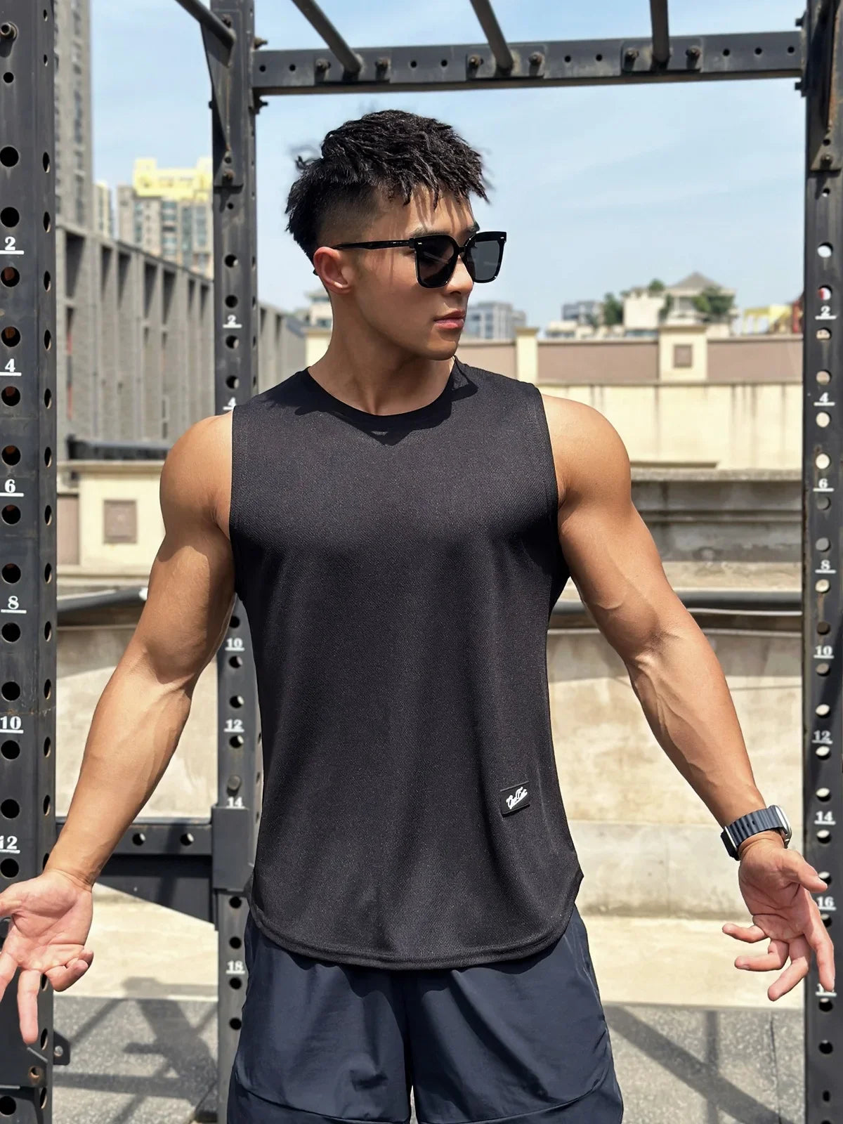 2025 Nyári Új Trend Férfi Tank Top Hálós  Sport Fitness  Ujjatlan Gyorsan Száraz