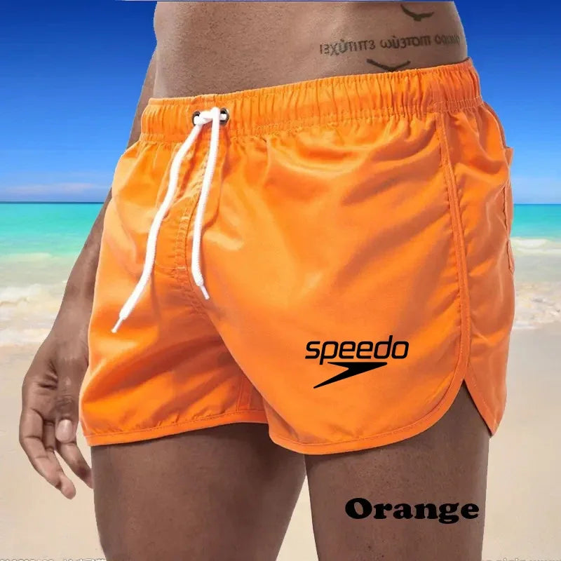 Szexi férfi fürdőruha strand úszónadrág szörfdeszkához