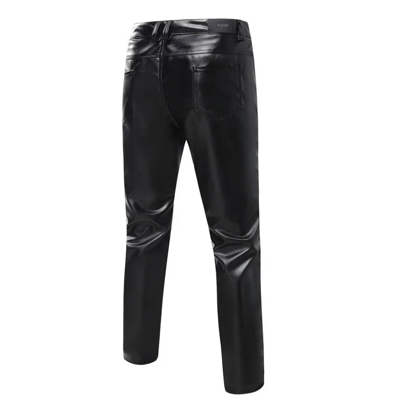 2026 új férfi bőr nadrágok divatos vékony PU nadrágok piros kék fekete szürke fehér pantalones hombre