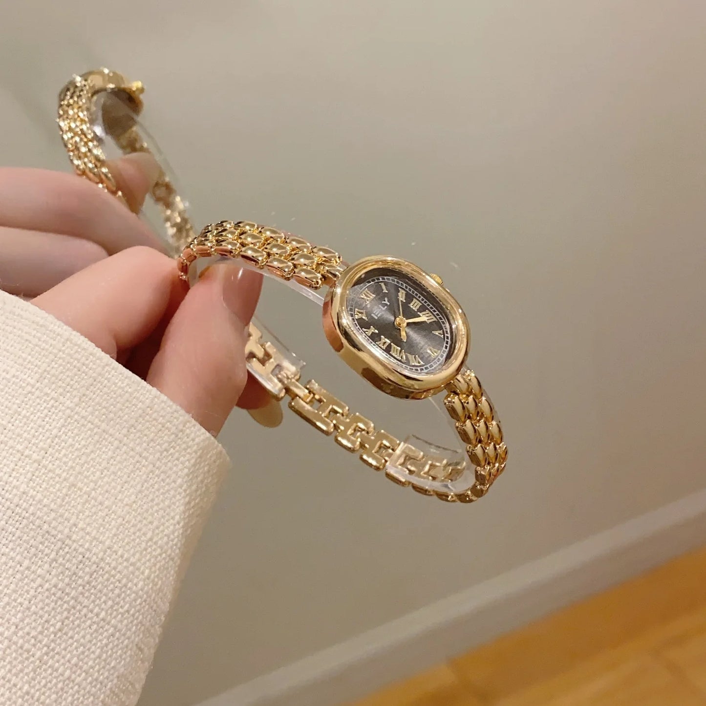 Női karórák Top márkájú luxus karórák női divatos arany karkötős óra női elegáns óra női montre femme