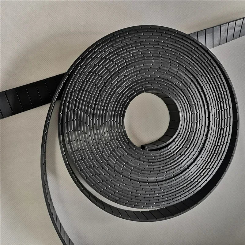 TPU beépített acélhuzal lapos övek fitneszeszközökhöz, vastagság 2 mm, szélesség 20/25/30/40 mm, lábhajtású gépmeghajtó tartozékok
