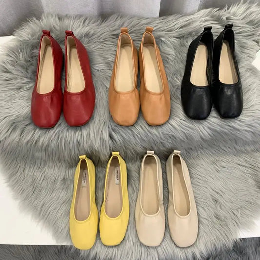 2026 Női Cipők Márka Designer Balett Flats Női Kerek Orrú Japán Bőr Lakások Vintage Keskeny Szalaggal Loafers