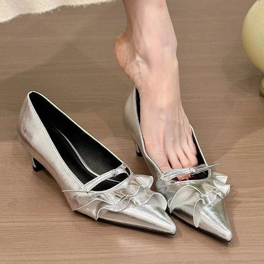 Női hegyes orrú magas sarkú cipők elegáns magassarkú cipők női szandálok őszi 2025 elegáns sekély bőr cipők divat Mary Jane Zapatos