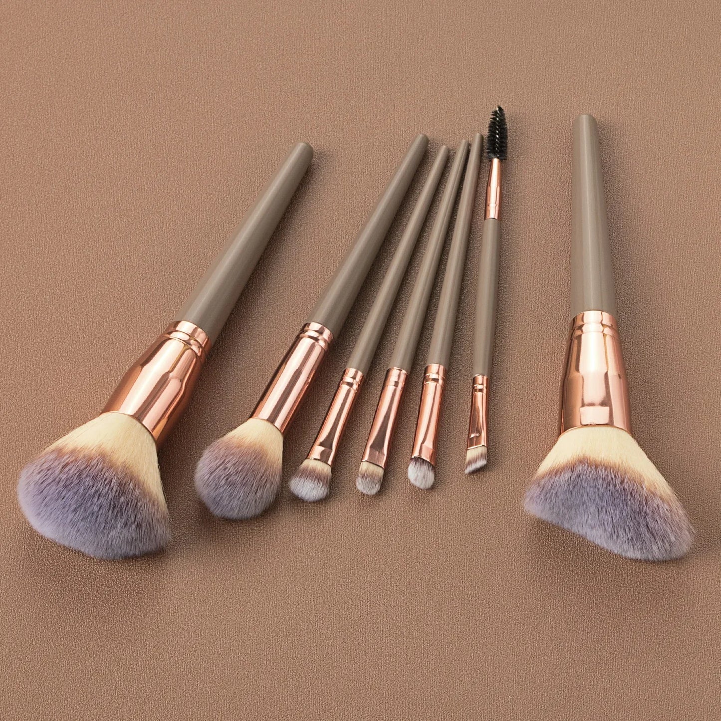 Sminkecset készlet, 15 db-os arc- és szemsminkecset készlet – alapozó púder pirosító ecset, szemhéjfesték szemceruza szemöldök ecset, highlighter ecset
