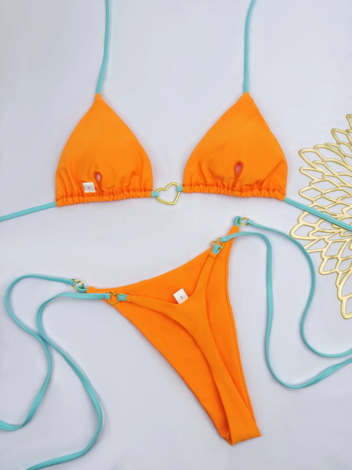 Új, egyszínű, fehér bikini női öltöny, alacsony derekú, fűzős, divatos, kétrészes fürdőruha szett