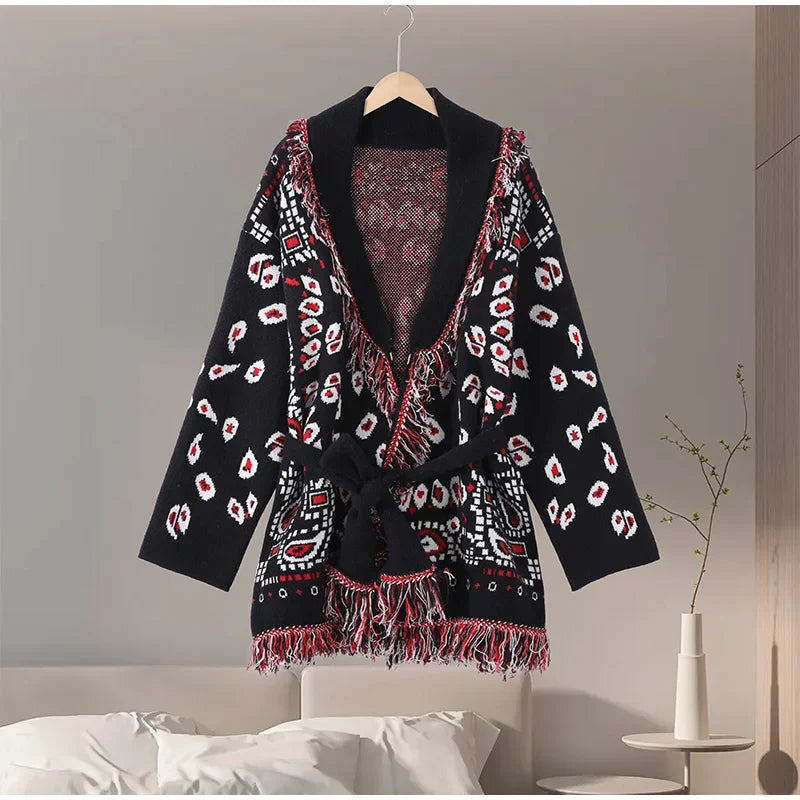 2026 Tavaszi bojtos kötött jacquard női kardigánok laza patchwork V-nyakú hosszú ujjú vastag meleg pulóver női új kötöttáru