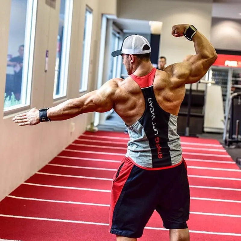 Férfi testépítő trikó, edző fitnesz ujjatlan 2025 pamut ruházat divatos