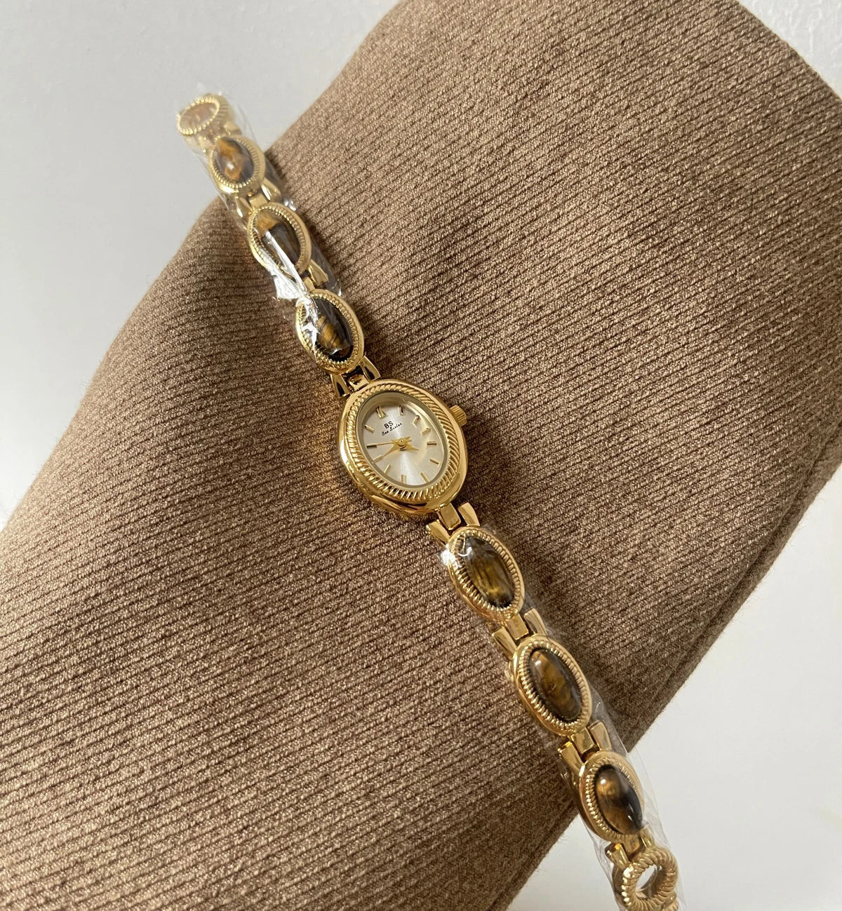 Luxus órák nőknek, elegáns, zöld ékszerek, jade kvarc karkötő, ajándék nőknek, divatos női ruhaóra
