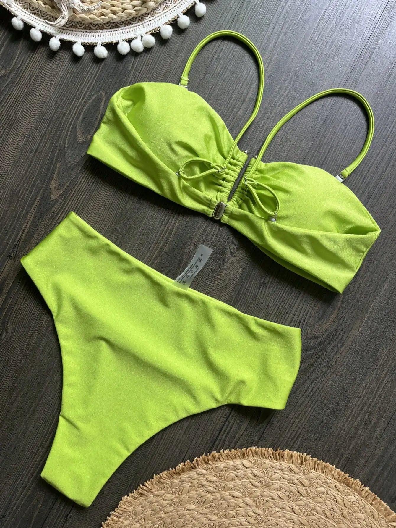 2026 Új Egyszínű Hasított Bikini Szett Női Kétrészes Fürdőruha szett U Alakú Fém Dekoráció Többszínű Strand Női Fürdőruha