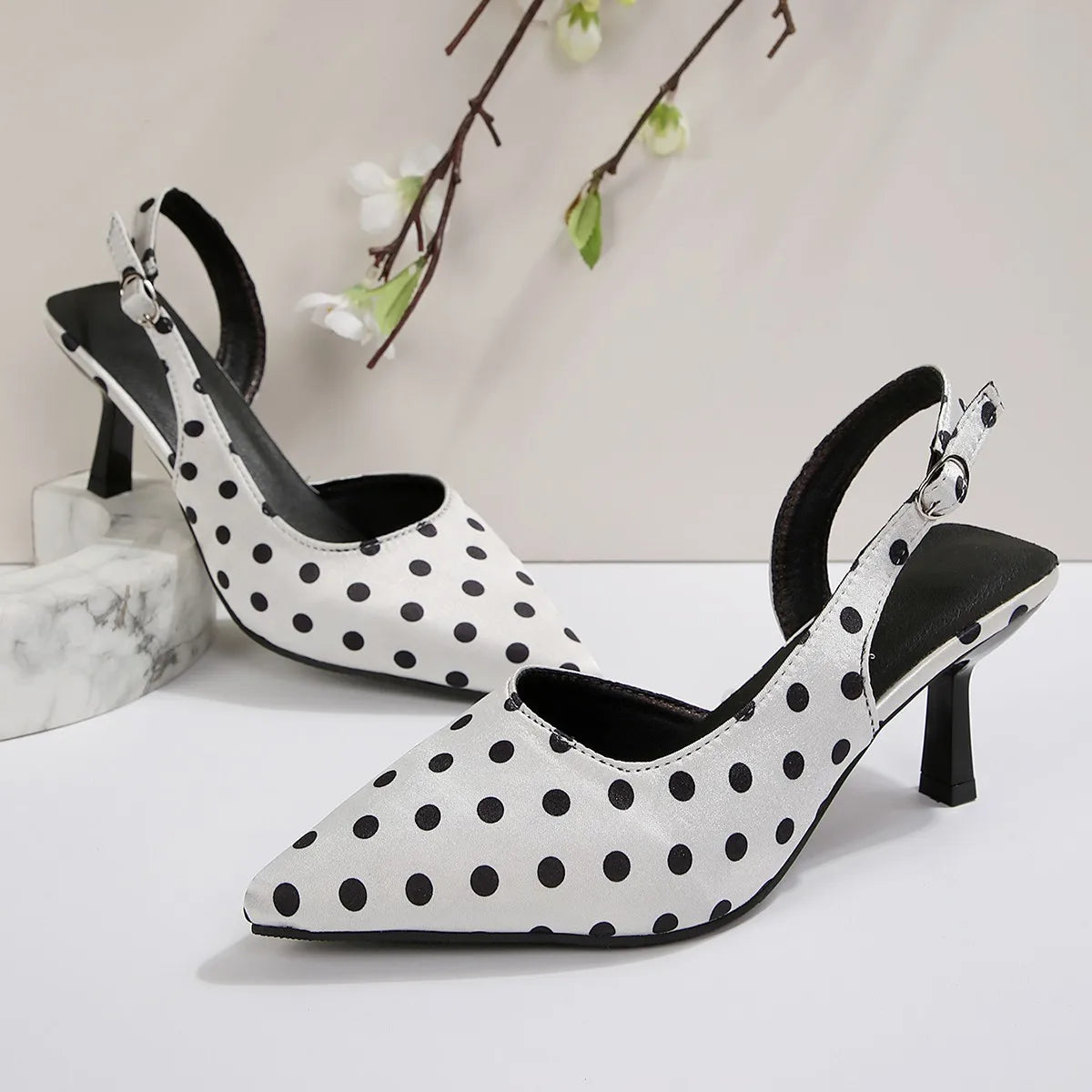 Női cipők, designer sarkú szandálok, elegáns ruha, divatos sarkú cipők, 2026 tavasz, új, sekély szárú ruha, mujer zapatos
