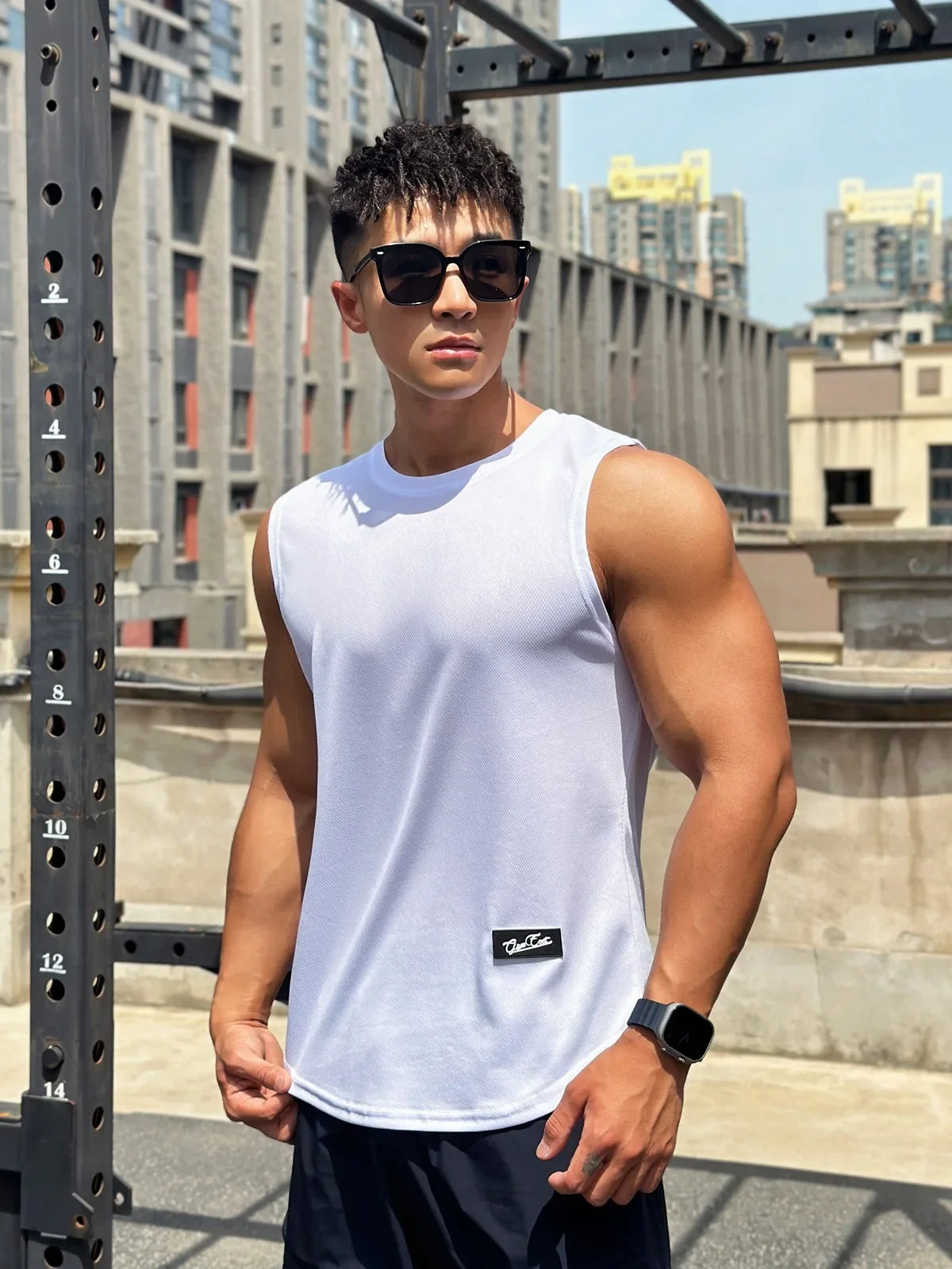 2025 Nyári Új Trend Férfi Tank Top Hálós  Sport Fitness  Ujjatlan Gyorsan Száraz