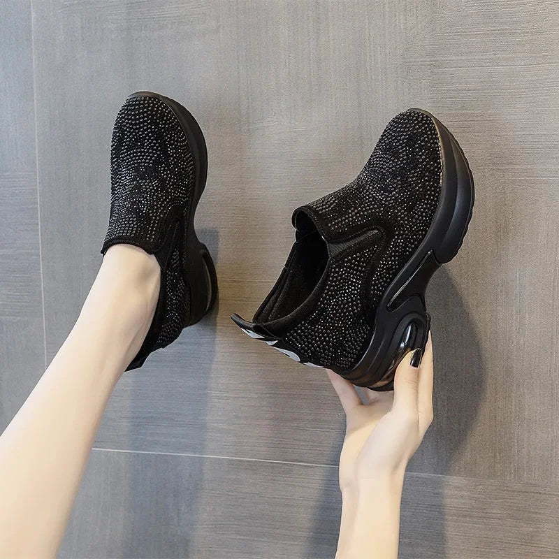 2023 Női Cipők Ősz Új Hétköznapi Kis Fehér Cipők Strasszos Platform Sport Légpárnás Cipő Plus Size Zapatos De Mujer