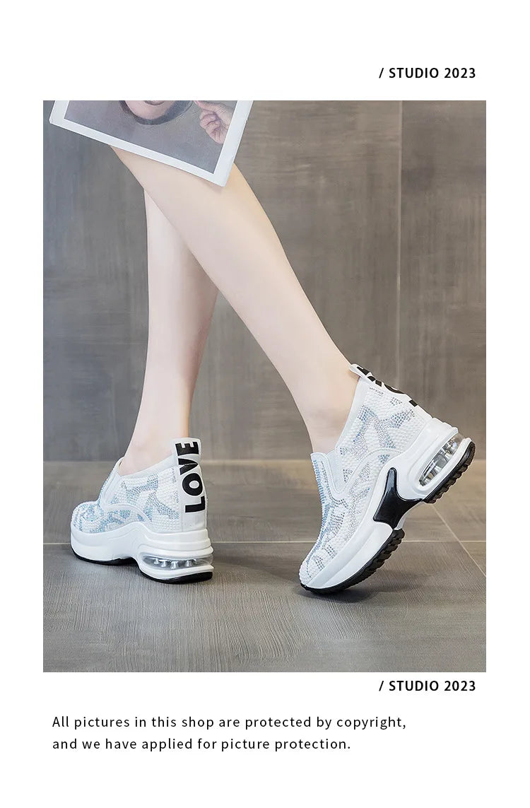 2023 Női Cipők Ősz Új Hétköznapi Kis Fehér Cipők Strasszos Platform Sport Légpárnás Cipő Plus Size Zapatos De Mujer