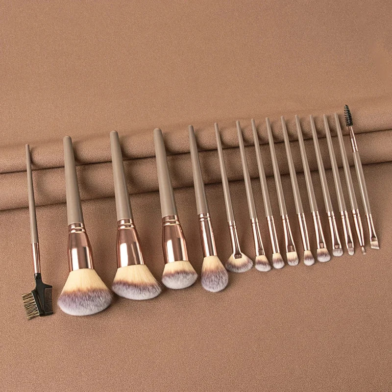 Sminkecset készlet, 15 db-os arc- és szemsminkecset készlet – alapozó púder pirosító ecset, szemhéjfesték szemceruza szemöldök ecset, highlighter ecset