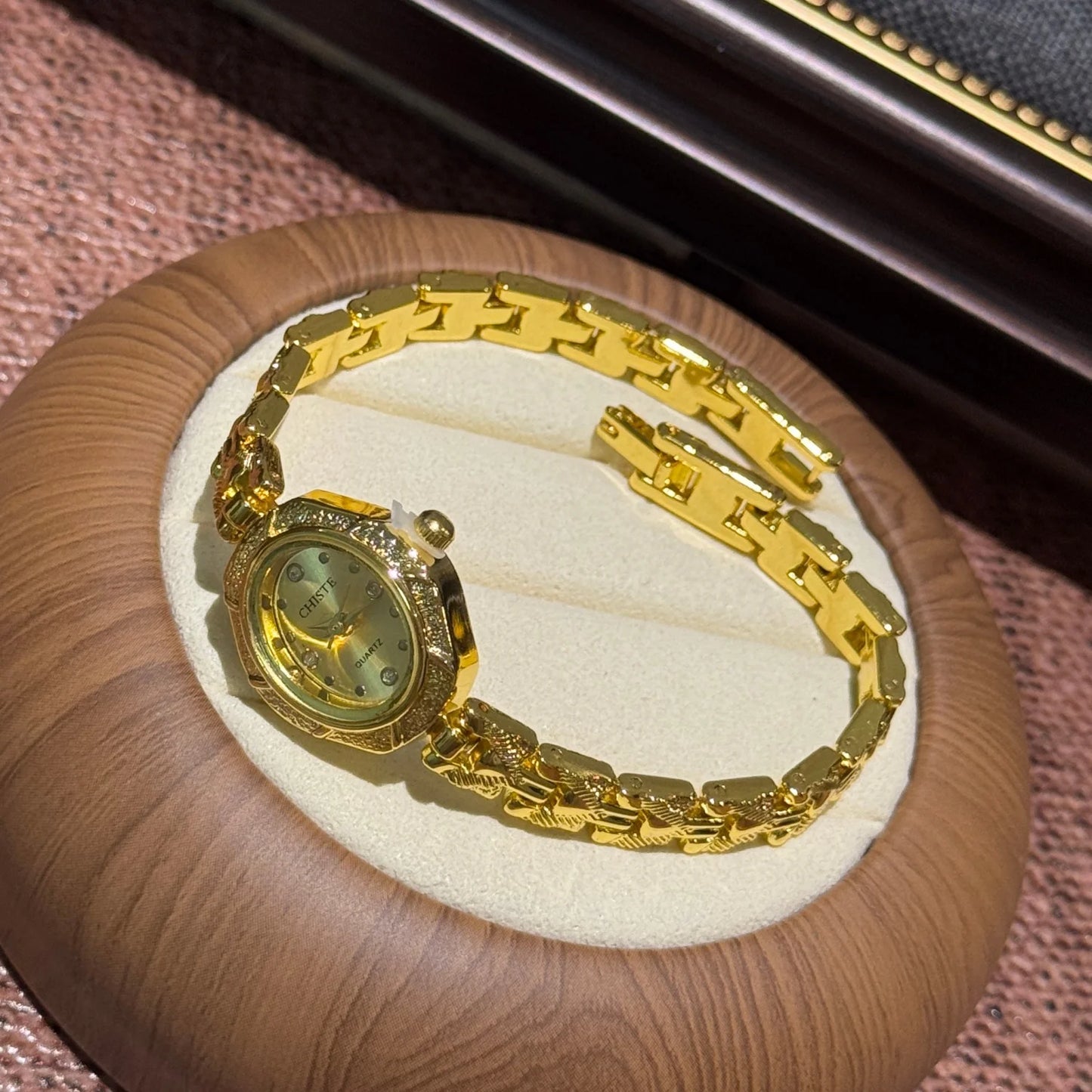 Női karórák Top márkájú luxus karórák női divatos arany karkötős óra női elegáns óra női montre femme