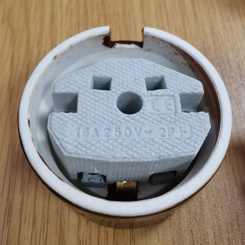 Fali EU aljzat Retro stílusú kerámia európai szabványú elektromos aljzat 16A otthonfejlesztéshez