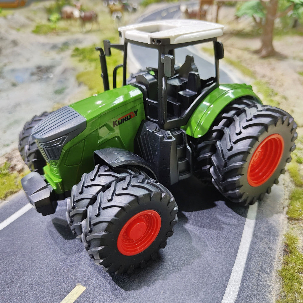 1/24 Méretarányú Nyolckerekű Játék Traktor